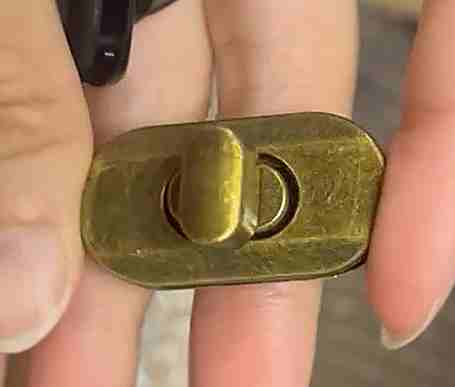 Twist Lock 1" or 1.5"