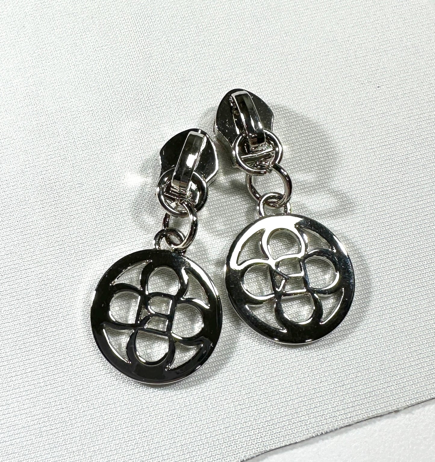 #5 Zipper Pull Petals Set of 4