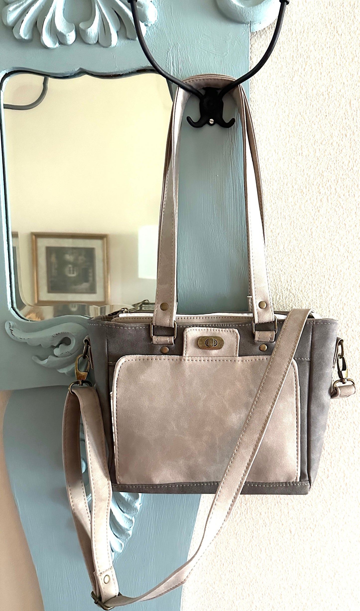 Crossbody Medium Tote bag Organizer Bag Wallet included Red Floral Vinyl