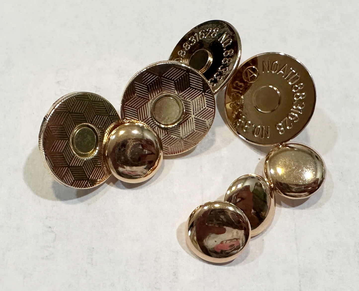 Magnetic Snap 18mm Rivet Black Matte or Antique Brass Set of 2