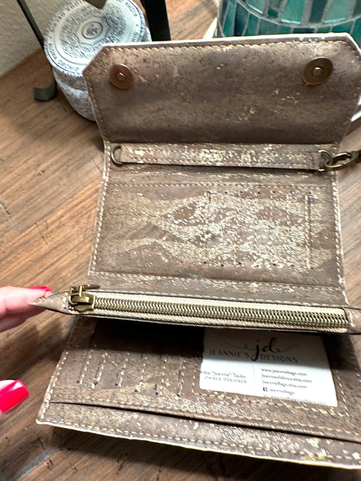 Triskele Wallet Organizer