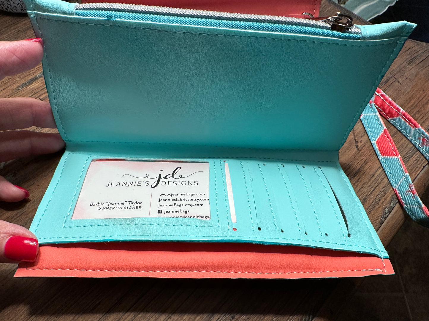 Triskele Wallet Organizer