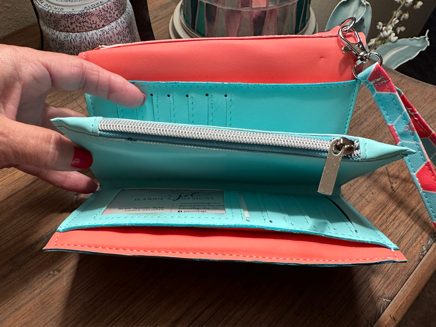 Triskele Wallet Organizer