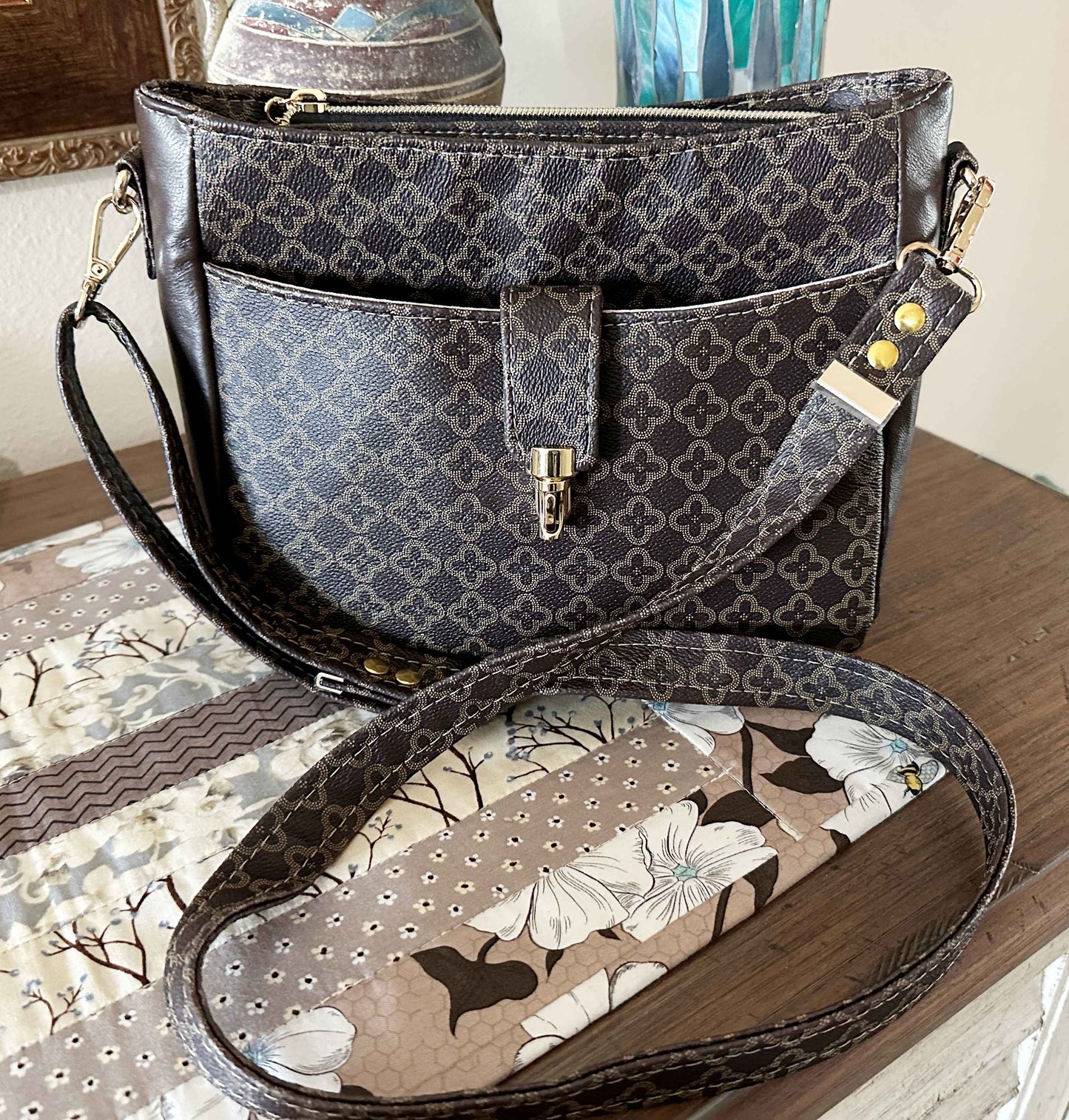 Takisha Crossbody Bag by Kaur Threads
