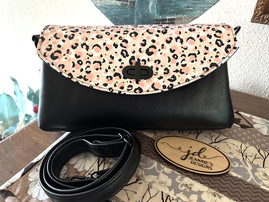 Makayla Crossbody Bag