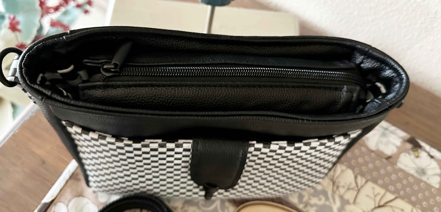 Takisha Crossbody Bag by Kaur Threads