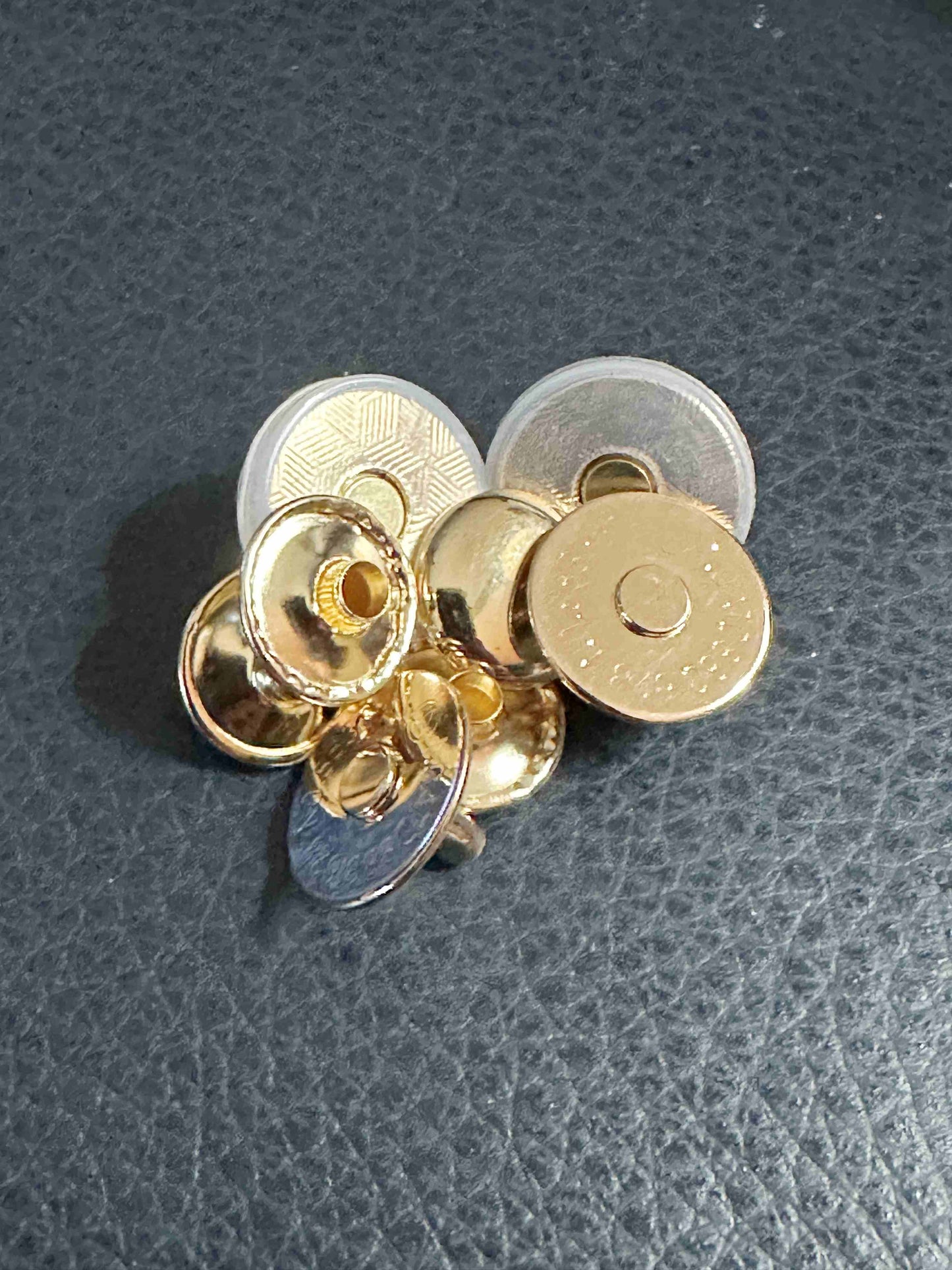 Rivet Thin Magnetic Snap 18 mm or 14 mm