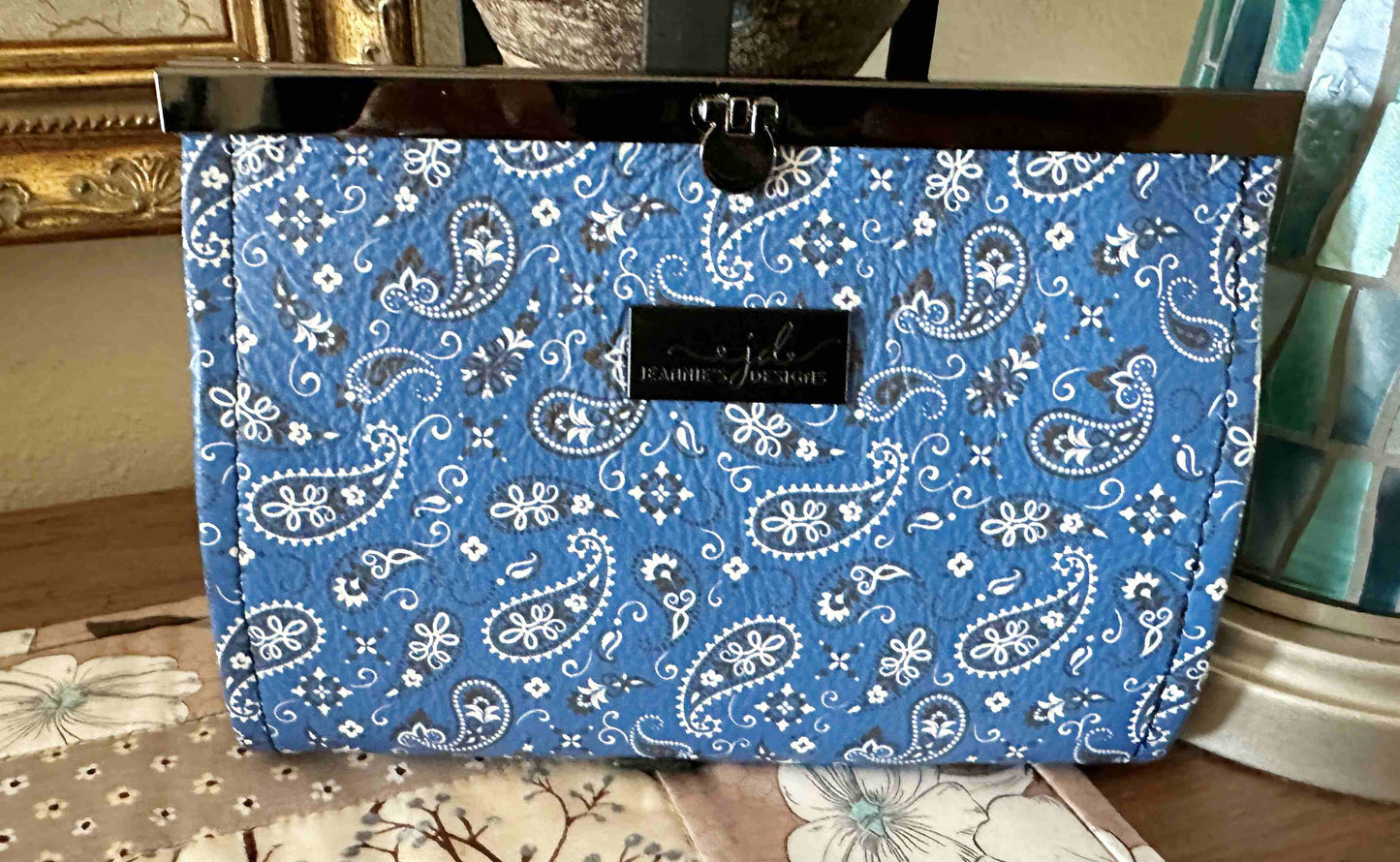 Mega Accordion Wallet