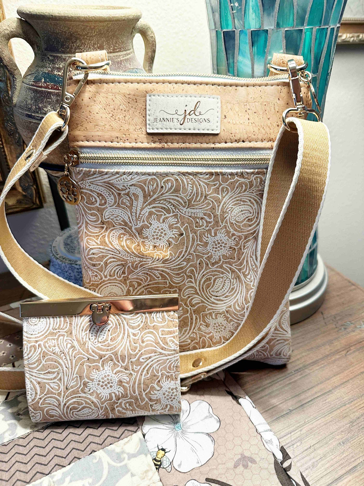 Cell Mate Crossbody