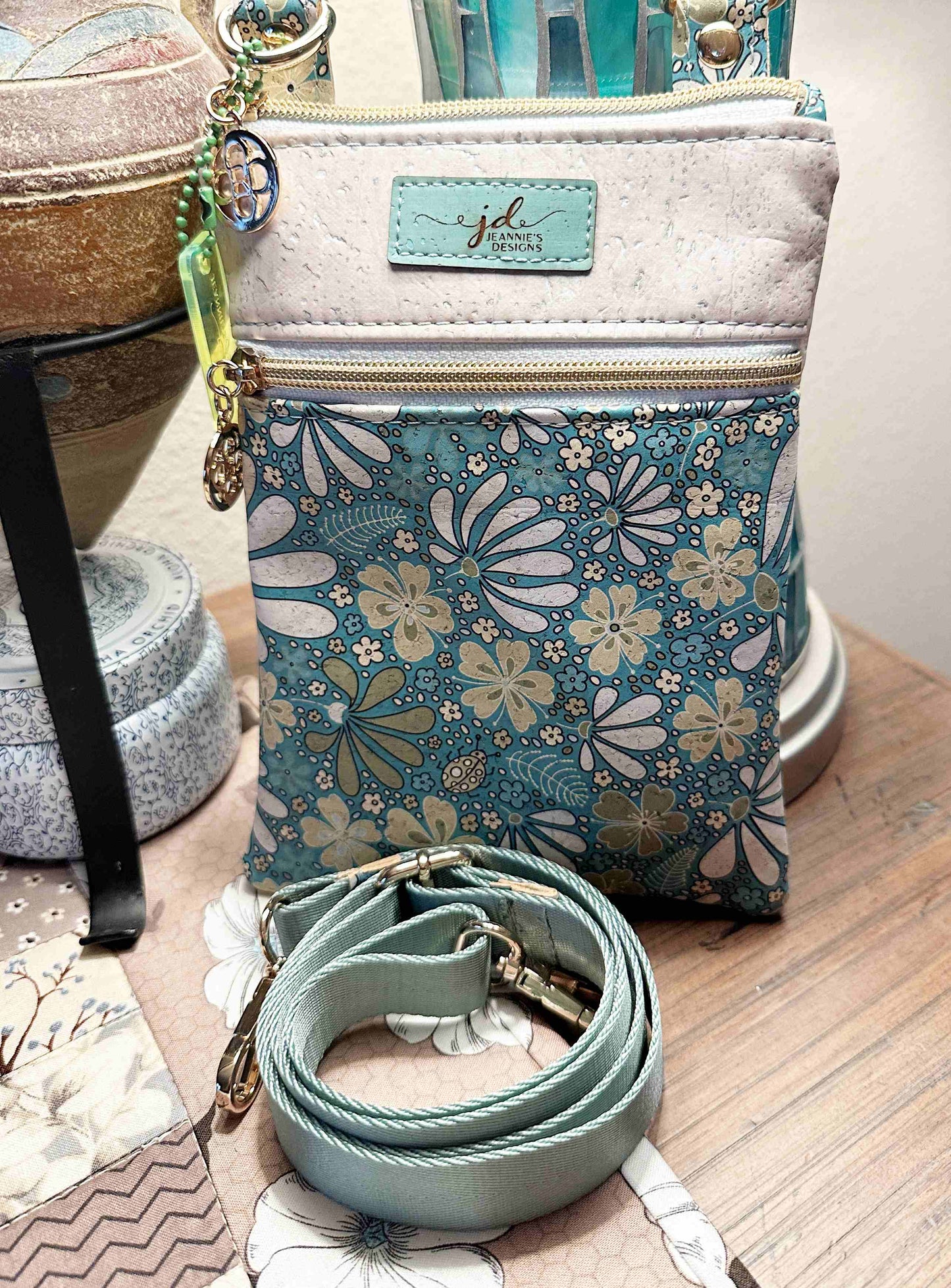 Cell Mate Crossbody