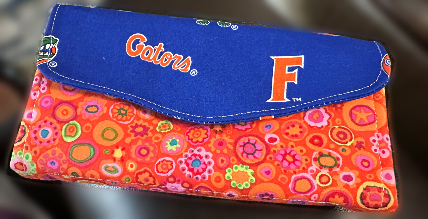 Necessary Clutch Wallet NCW Organizer Credit Cards Zippered Sports Teams Chiefs Gators