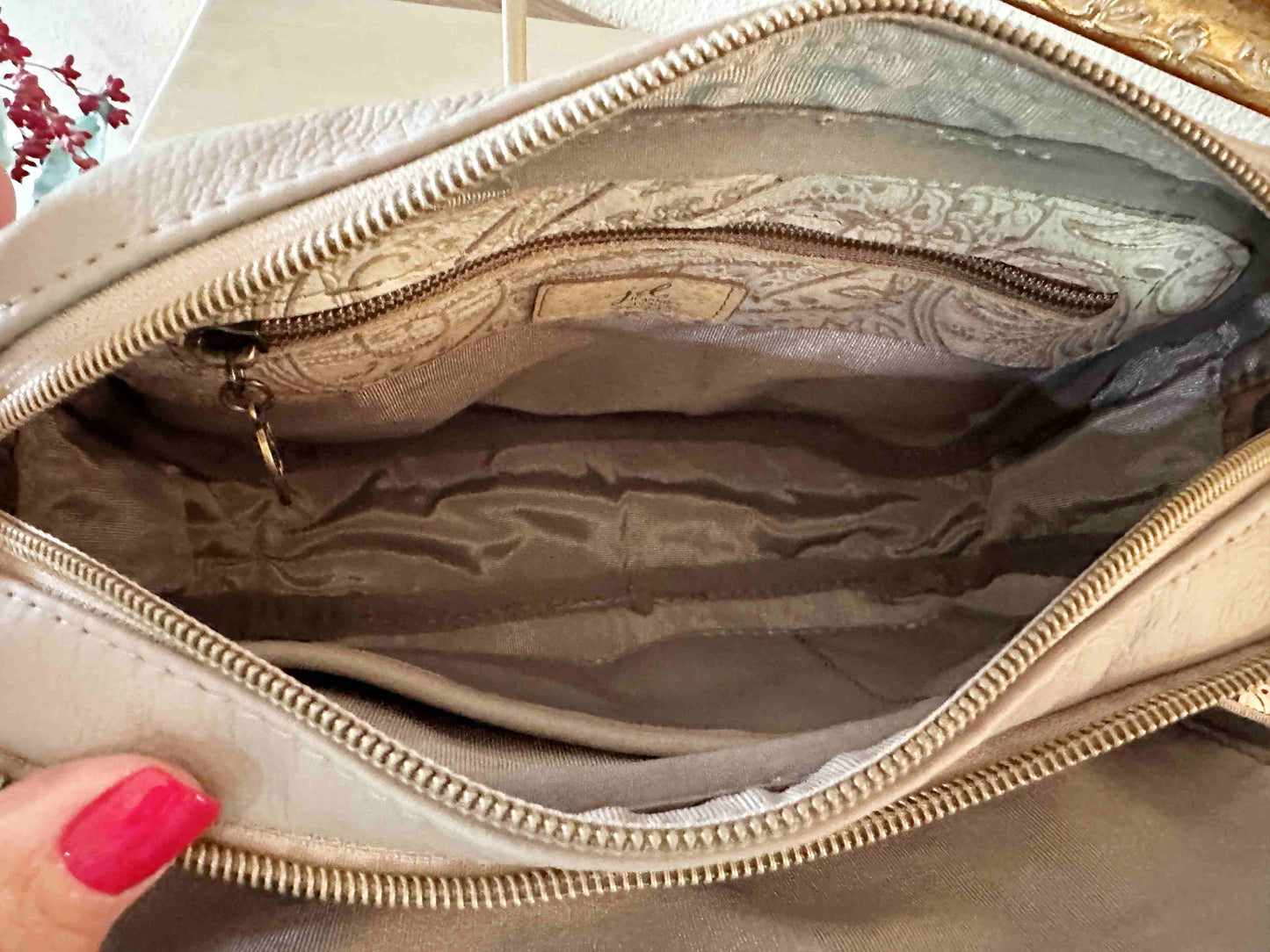 Everyday Crossbody Bag Leather