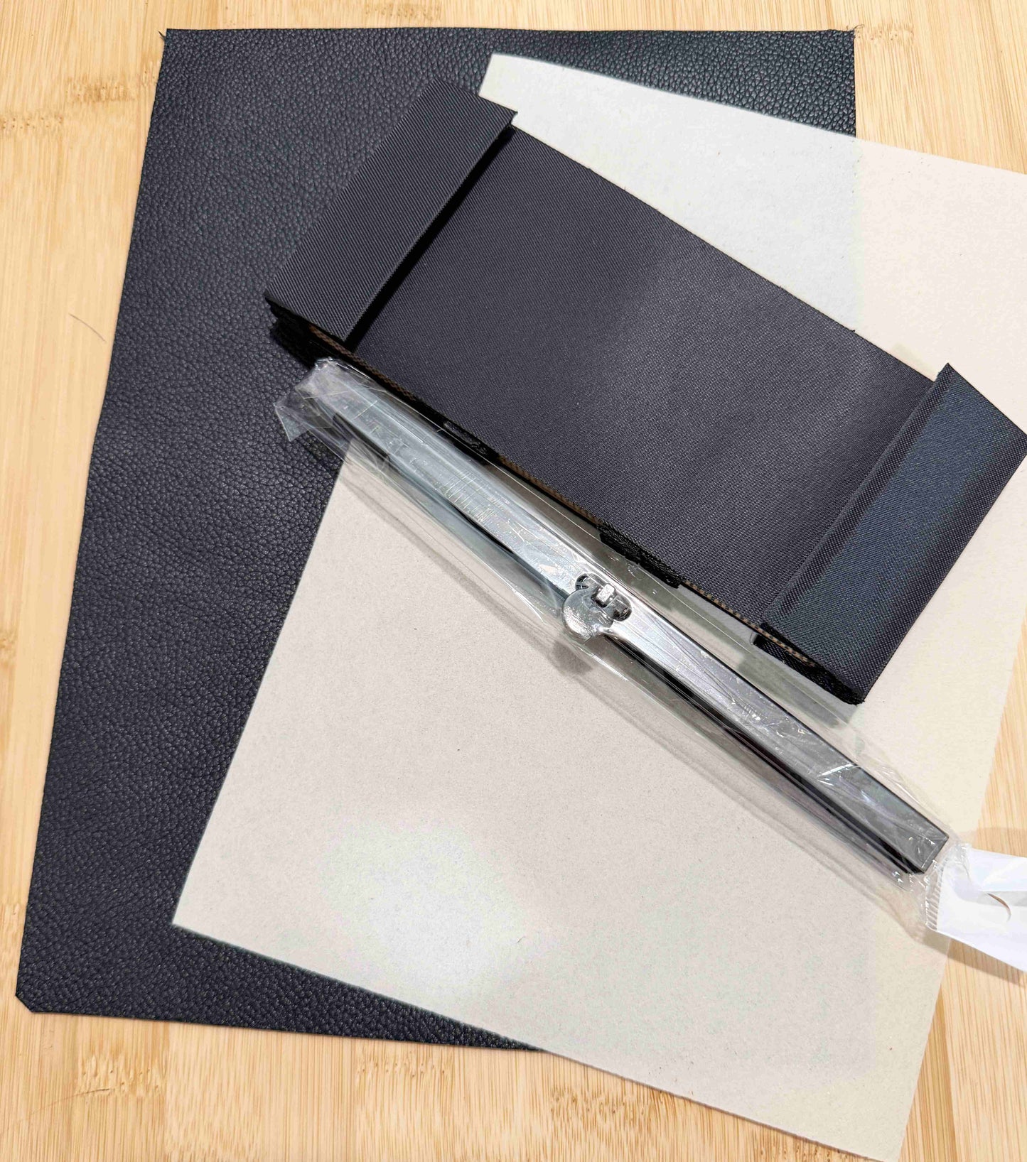 Mega Accordion Wallet Hardware KIT in Caramel or Black Leather