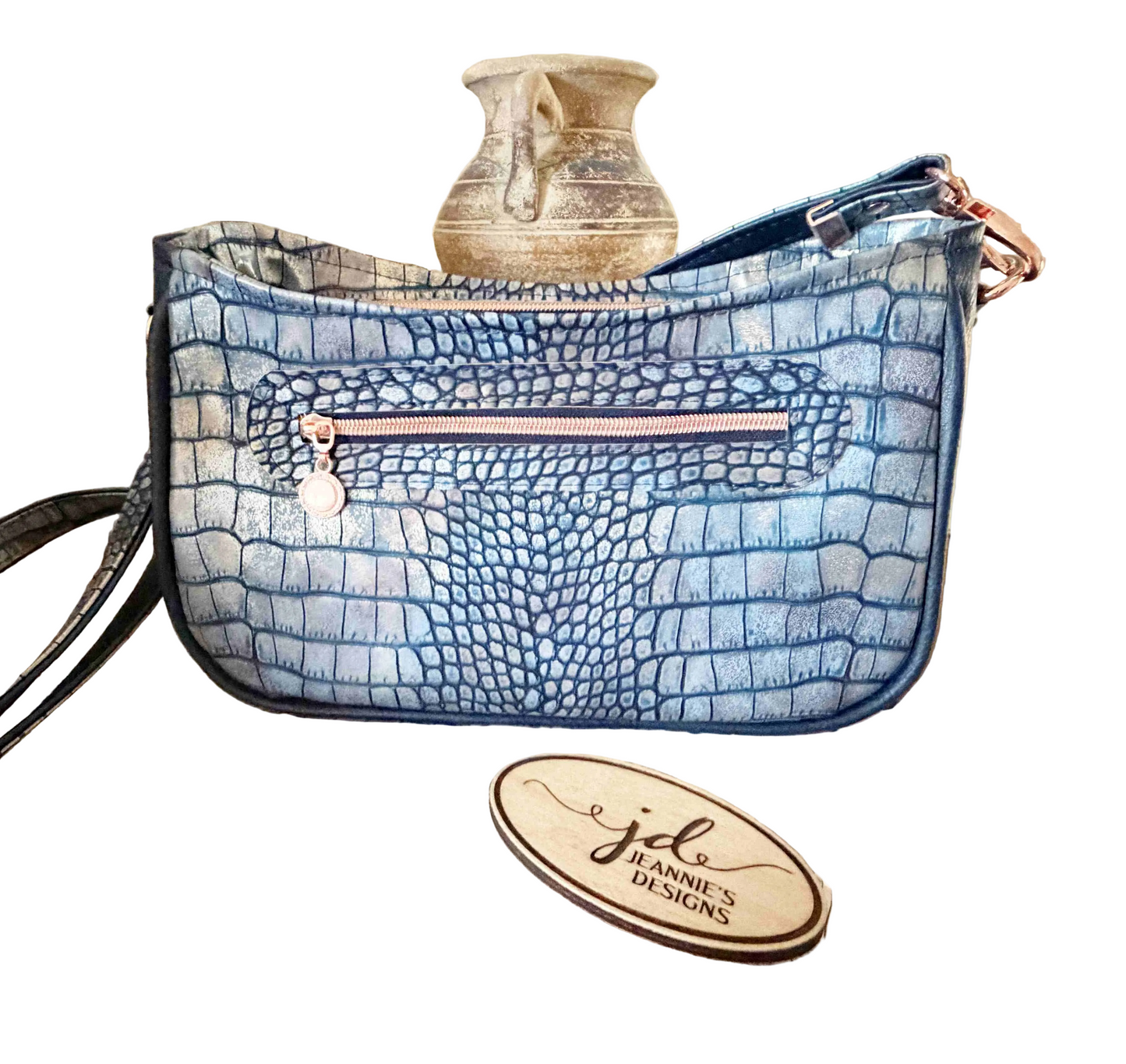 The Iris Shoulder Bag