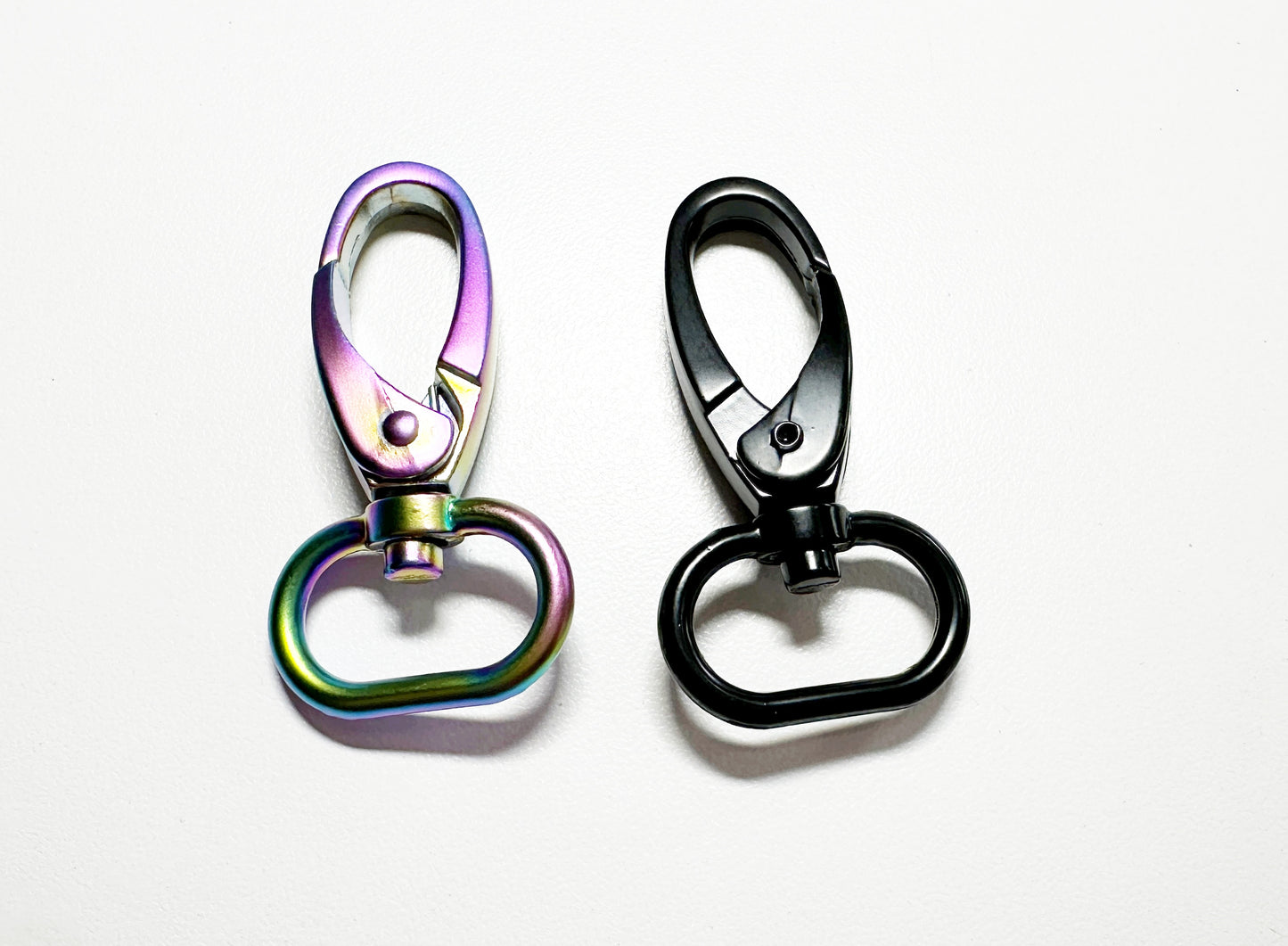 3/4" Swivel Snap Hooks Matte Black or Matte Rainbow Set of 2