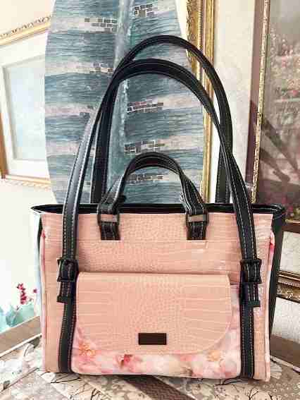 the Brunella Shoulder Bag a pattern by Shambala