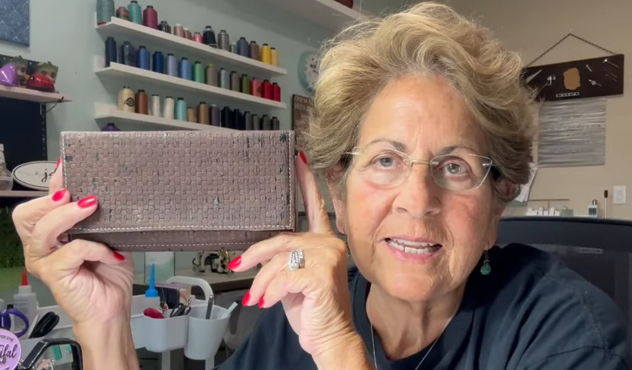 Triskele Wallet Organizer