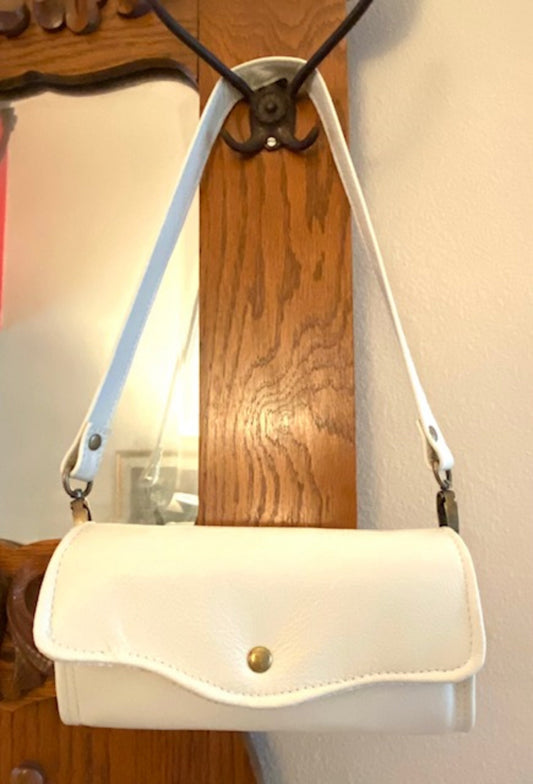 Necessary Clutch Wallet NCW Organizer Credit Cards Zippered Shoulder Cream Leather Interior Cotton