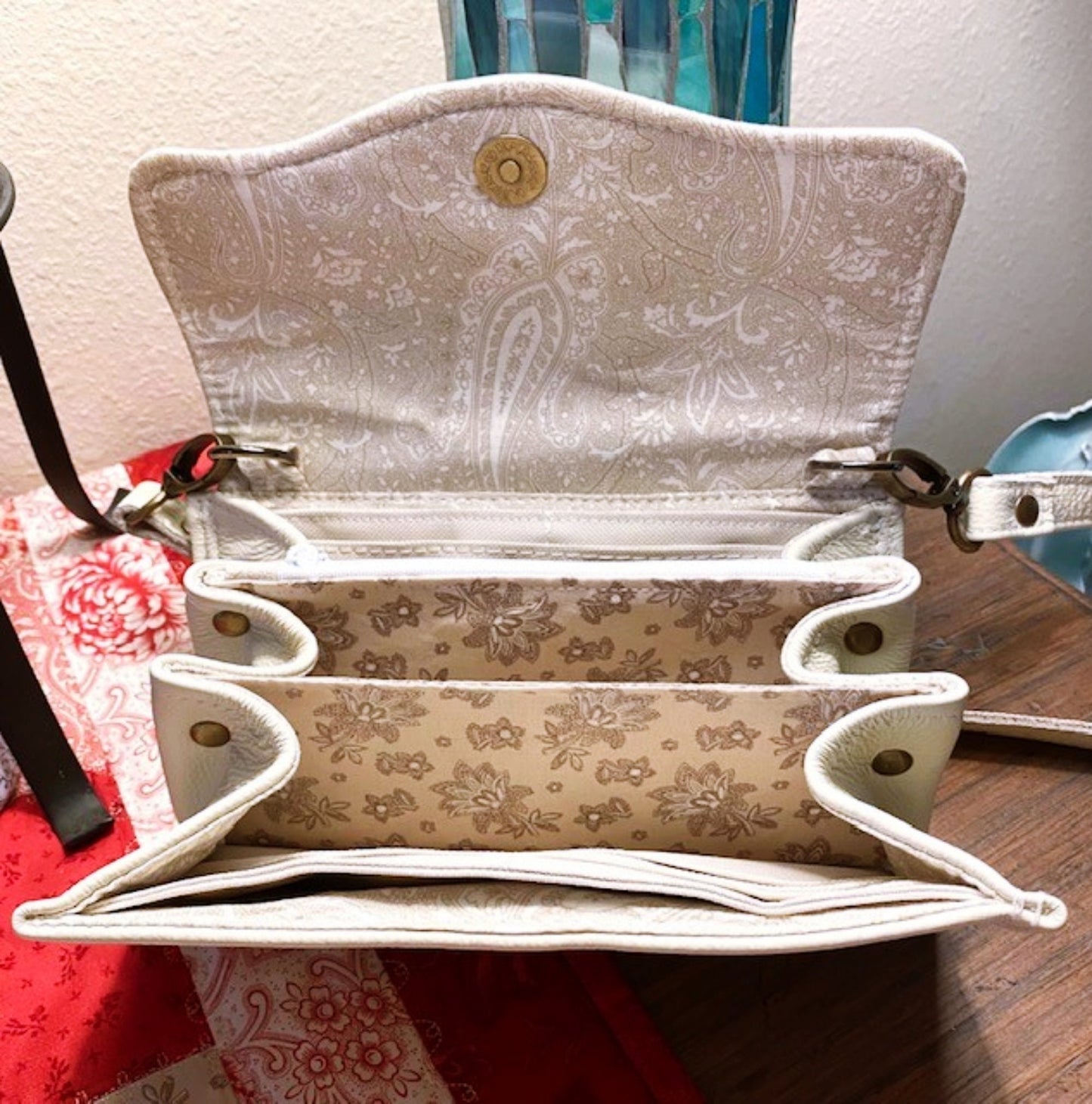 Necessary Clutch Wallet NCW Organizer Credit Cards Zippered Shoulder Cream Leather Interior Cotton