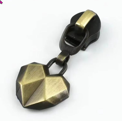 #5 Zipper Pulls Beveled Hearts