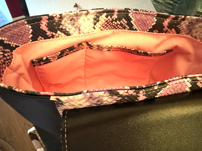 OMA Bag a Handbag or Shoulder Bag