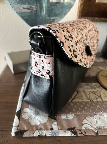 Makayla Crossbody Bag