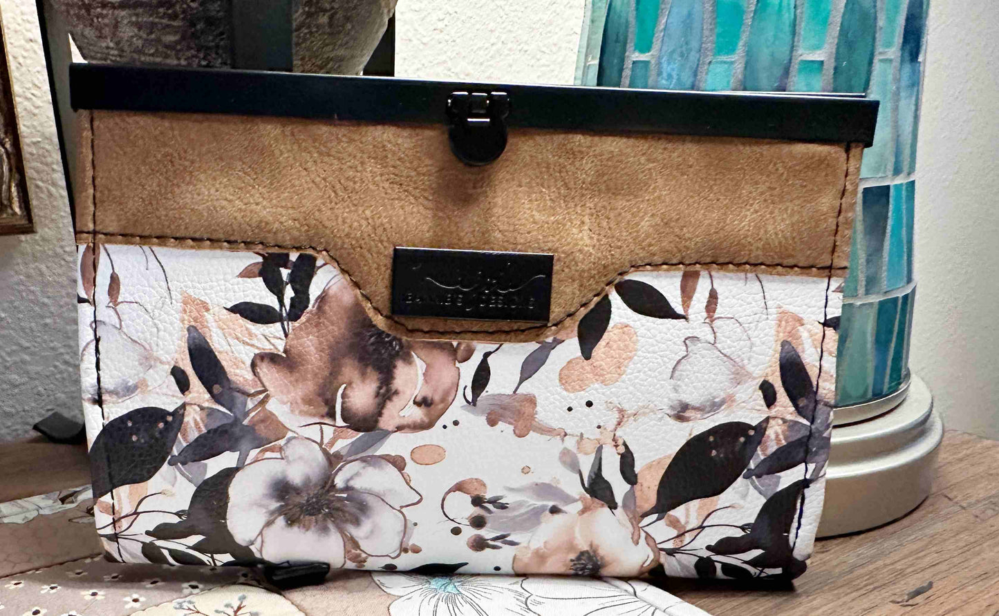 Compact Clutch Wallet
