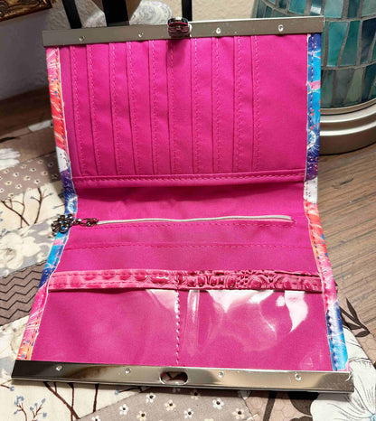 Compact Clutch Wallet