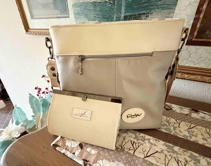 Harmonica Hobo Tote Bag