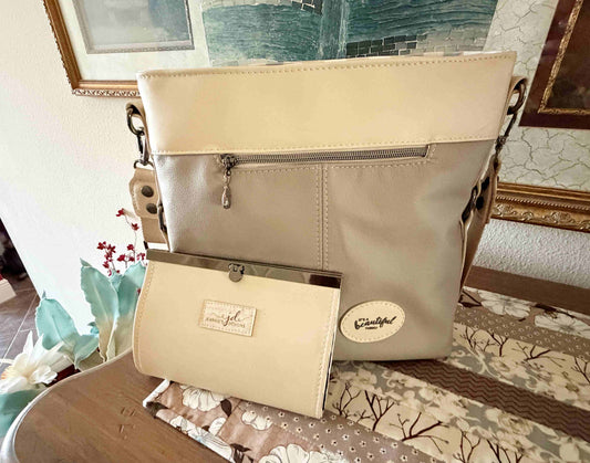 Harmonica Hobo Tote Bag
