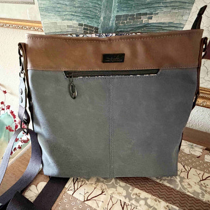 Harmonica Hobo Tote Bag