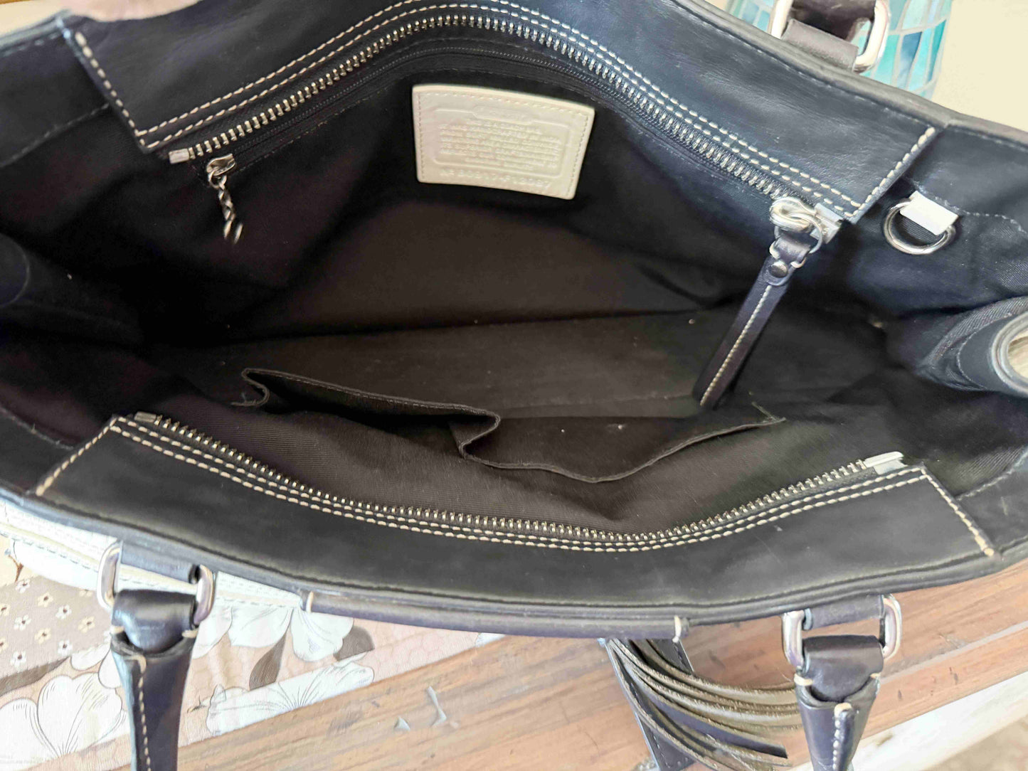 Designer Coach Handbag White Black Leather