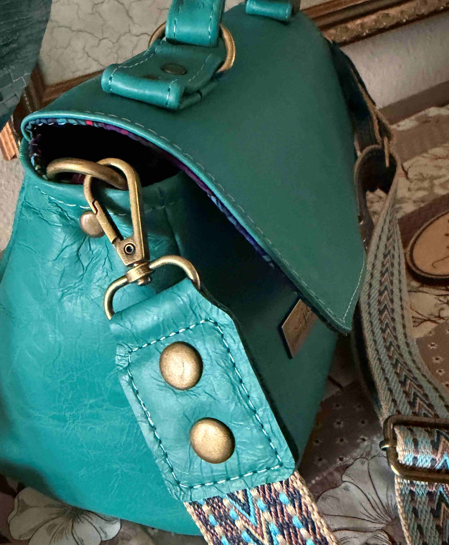 Karla Handbag Crossbody