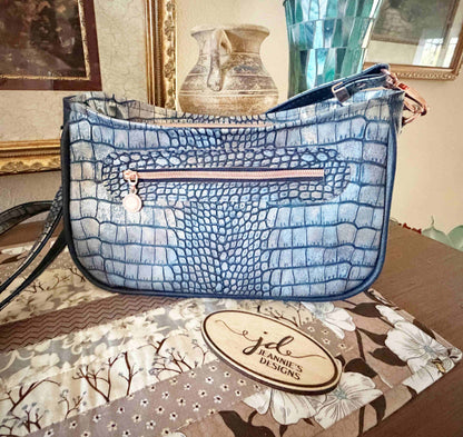 The Iris Shoulder Bag