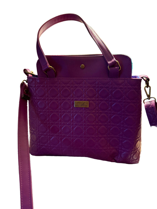 Issa Handbag Crossbody