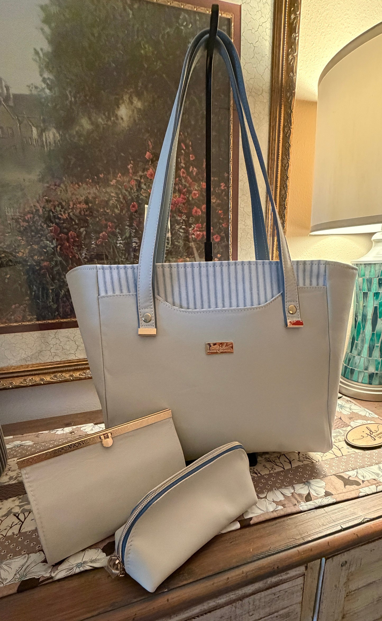 Stockholm Tote Bag in Leather