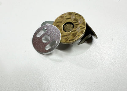 Thin Magnetic Snap 18mm