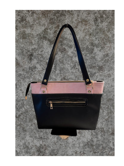 Jeanniebag Shoulder Bag