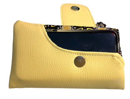 Ladies Wallet Organizer Yellow Vinyl Bee Joyful fabrics Winterberry Wallet