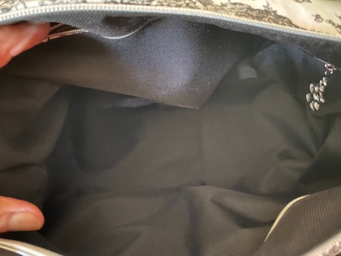 Brooklyn Traveler Bag Black White Toile fabric Large size handbag Zippers!! Shoulder Strap
