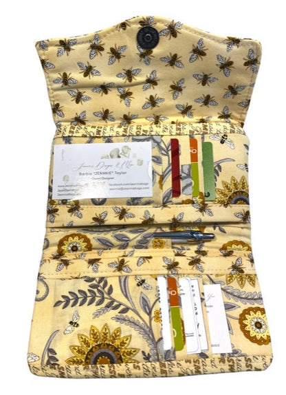 Ladies Wallet Organizer Tan Ostrich Vinyl Bee Joyful fabrics Marilyn Wallet