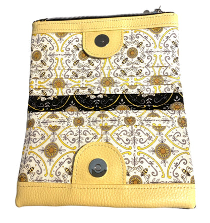 Ladies Wallet Organizer Yellow Vinyl Bee Joyful fabrics Winterberry Wallet